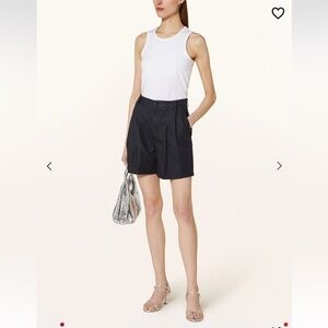 Drykorn Court Shorts in Black Sz 33